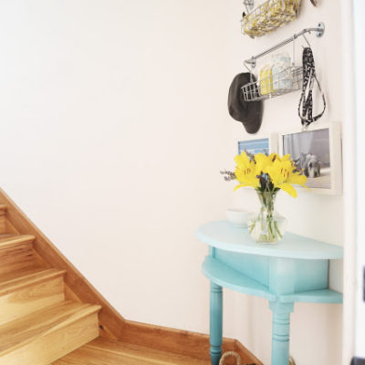 Ombre Table for Entryway!!