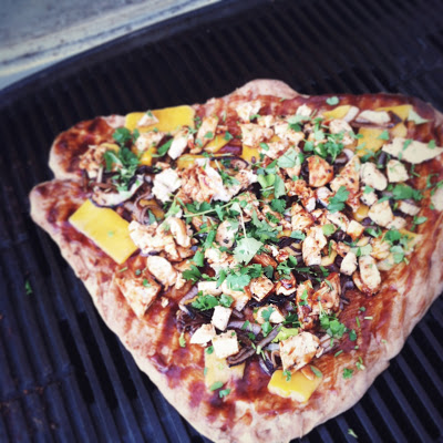 Barbeque Chicken Pizza on the Grill