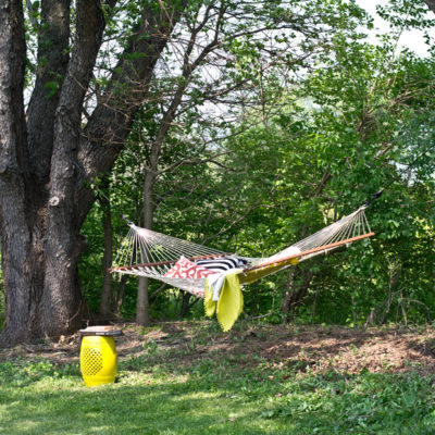 Hammock in the backyard | La Siesta